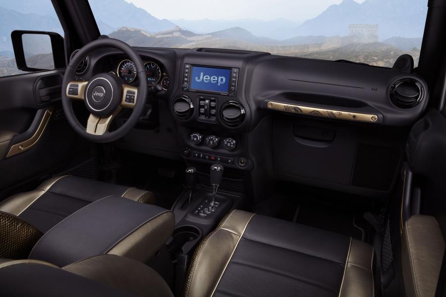  Jeep Wrangler Dragon Design Concept 2012 года  (фото 19 из 29)